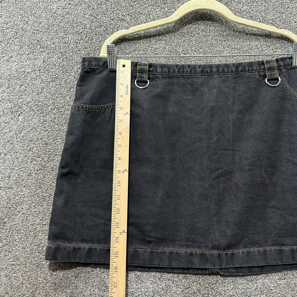 Vintage Old Navy Black Denim Mini Skirt Size 18 D-Ring Y2K 2001 Grunge Edgy - Picture 5 of 8
